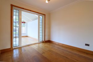 Dining Room 2- click for photo gallery